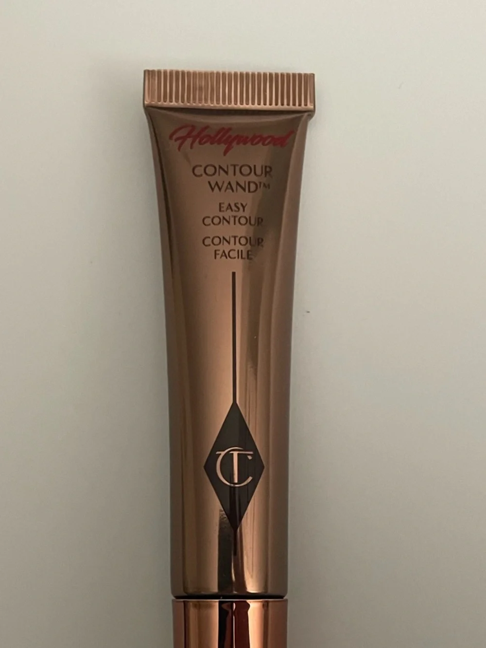 Charlotte Tilbury Hollywood Contour Wand in Fair-Medium Contour Wand